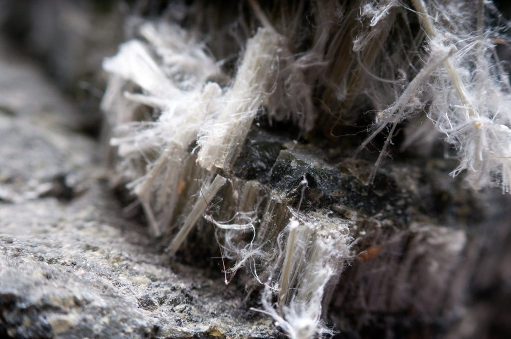 Depositphotos_19774035_original Image of asbestos fibers.